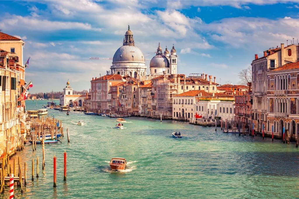 San Marco - Elegante Suite Venecia Exterior foto