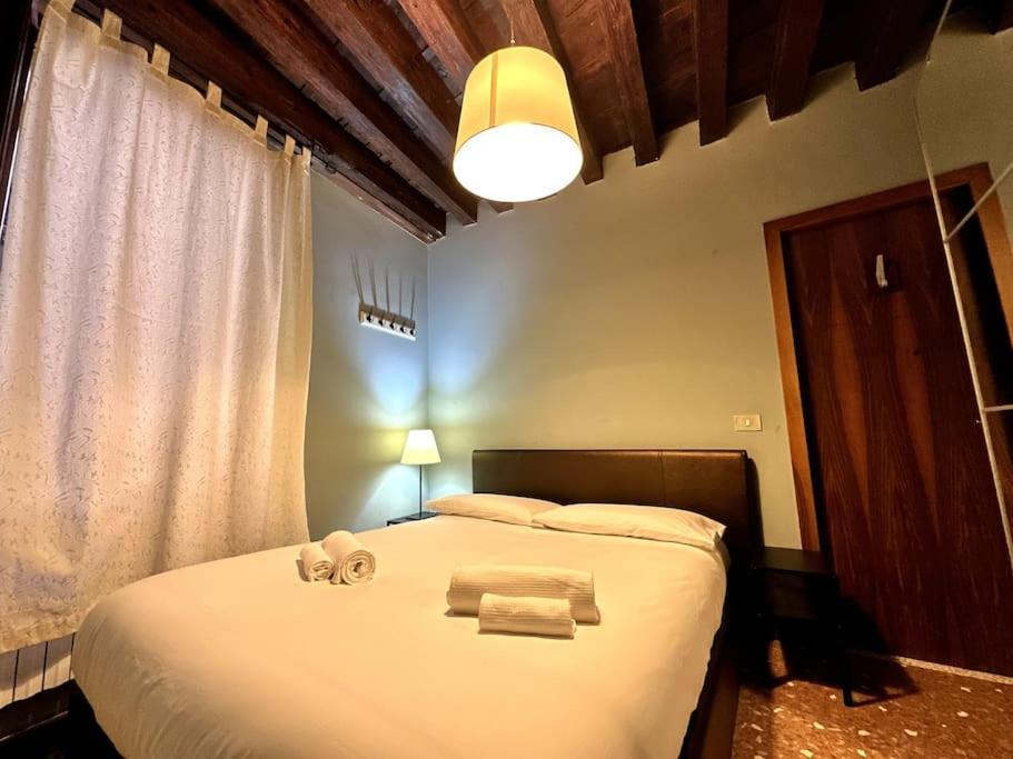 San Marco - Elegante Suite Venecia Exterior foto